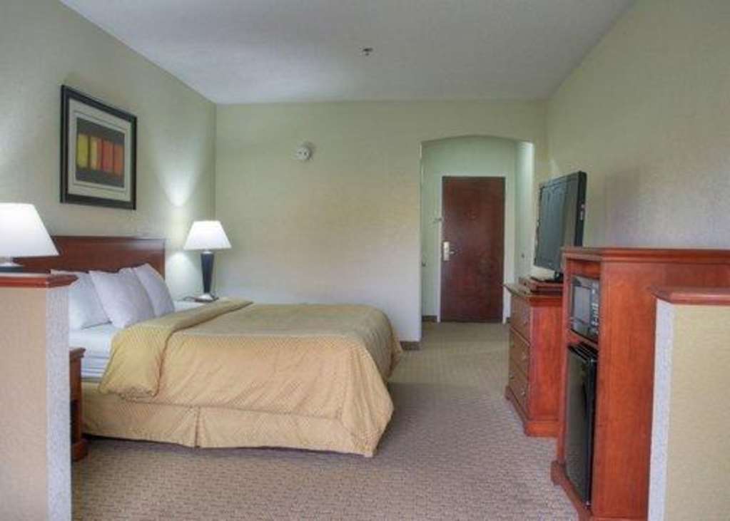 Comfort Suites Danville Bilik gambar