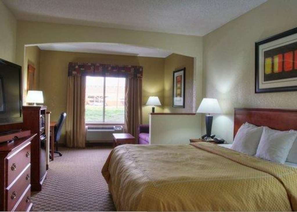 Comfort Suites Danville Bilik gambar