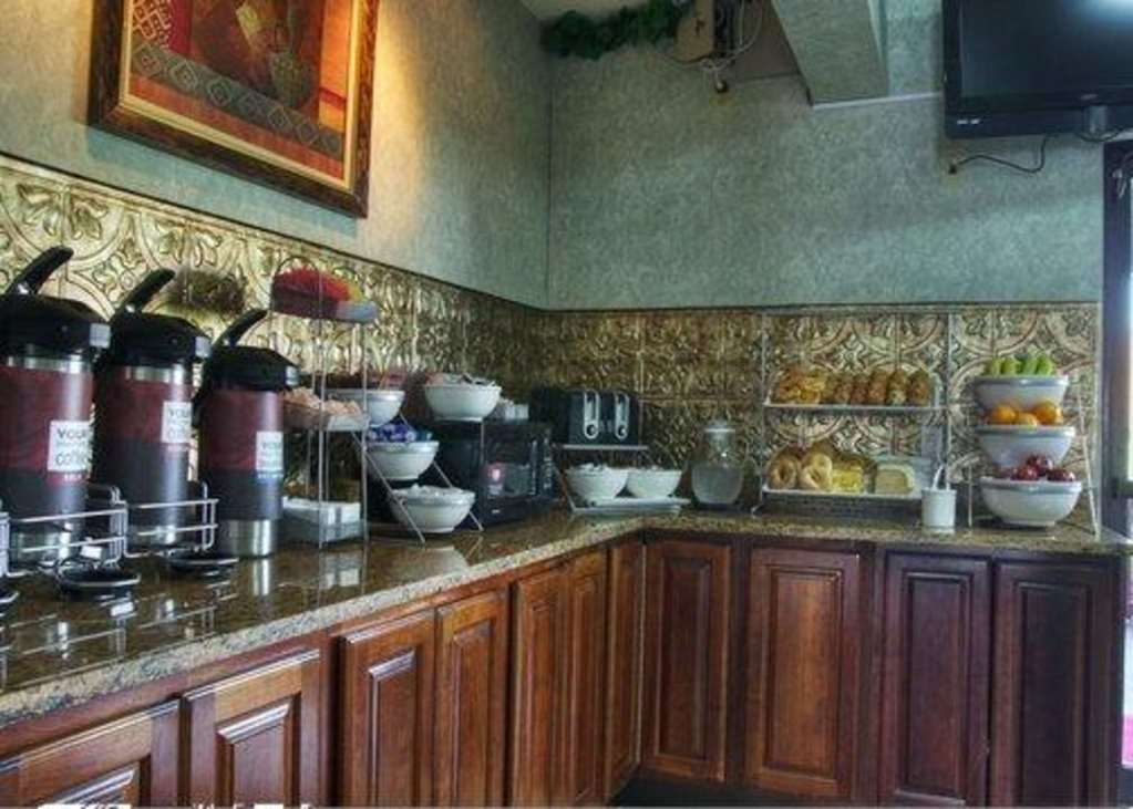 Comfort Suites Danville Restoran gambar