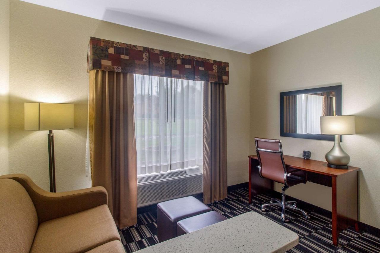 Comfort Suites Danville Luaran gambar